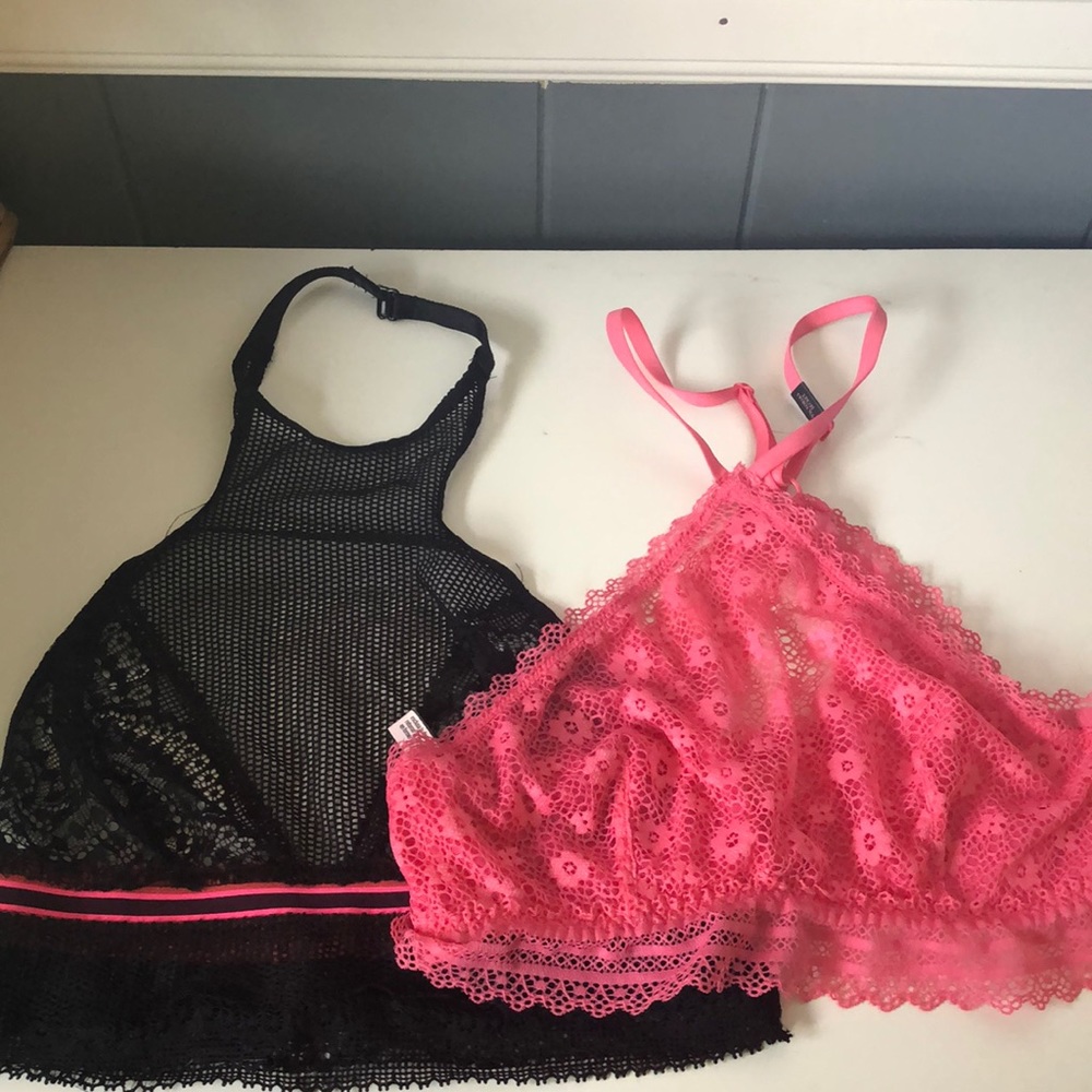 2 VS bra tops